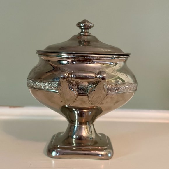 Vintage Manning-Bowman and Company MB Means Best Sugar Bowl with Lid - Picture 3 of 16